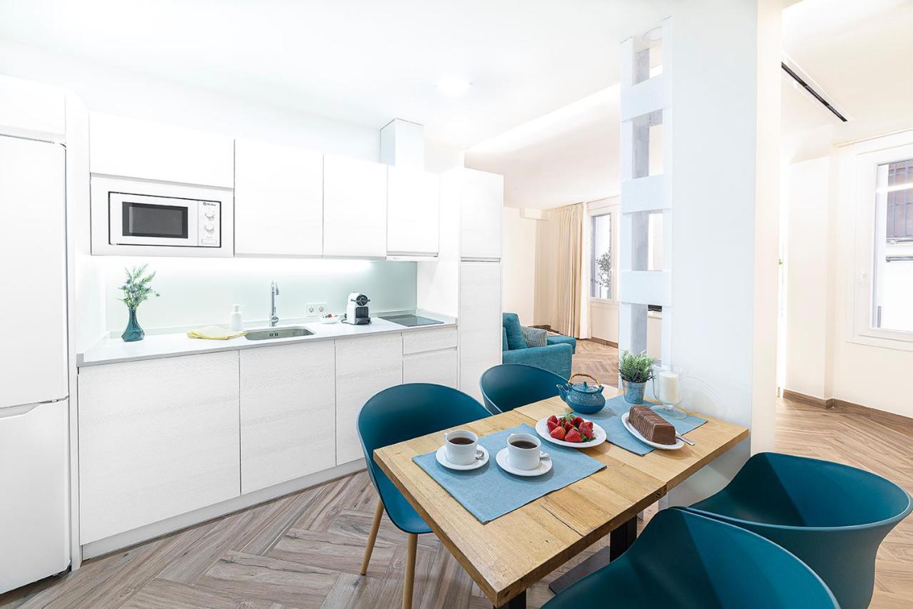 Magdalena Plaza Apartment เซบีญา ภายนอก รูปภาพ