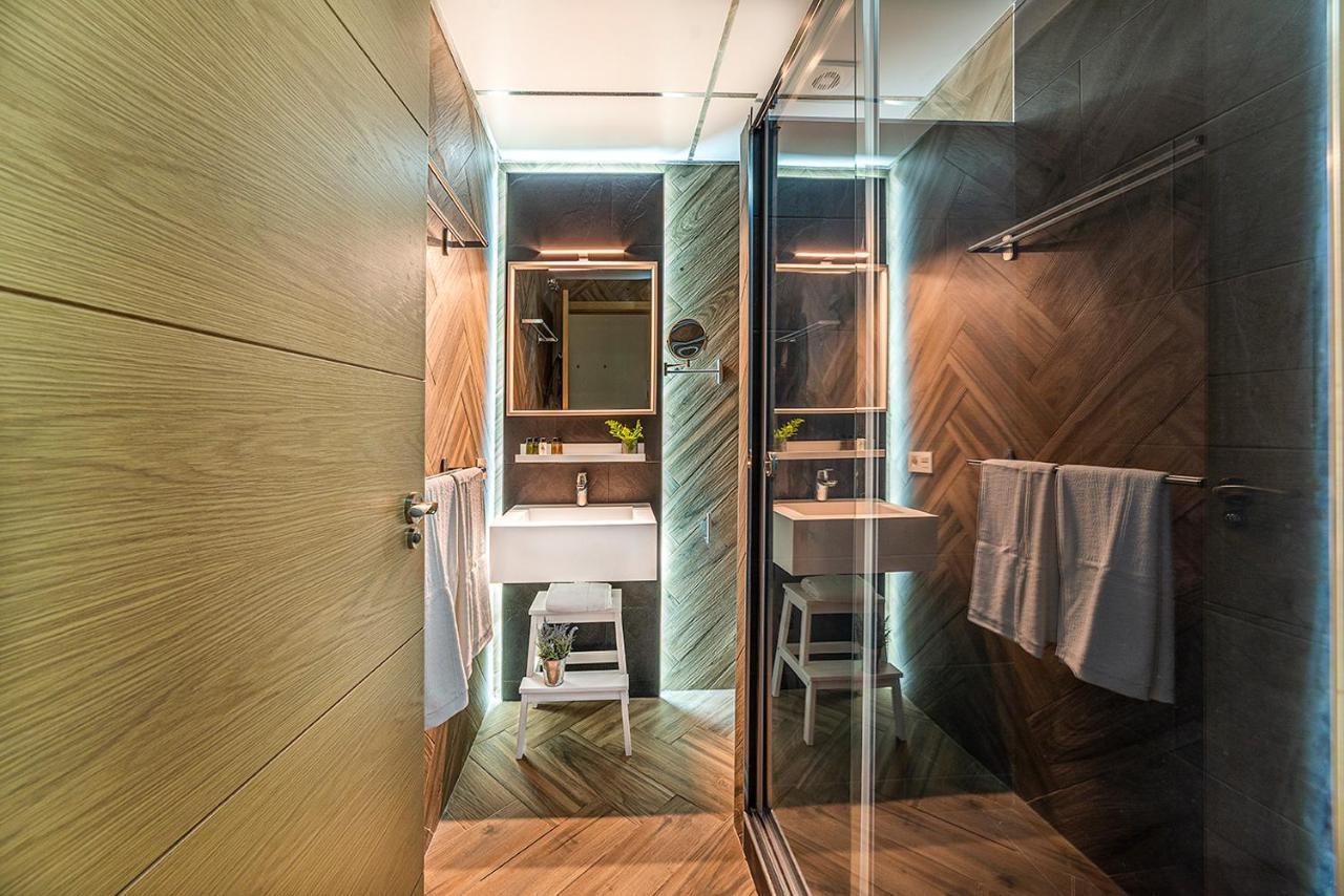 Magdalena Plaza Apartment เซบีญา ภายนอก รูปภาพ